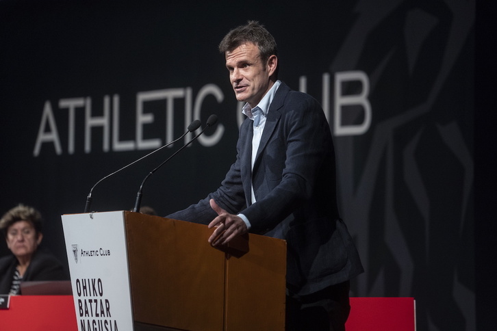 El presidente del Athletic, Jon Uriarte, en una Asamblea anterior.