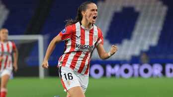 Zubieta celebra el gol que suponía el empate a uno.