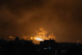 Imagen de uno de los bombardeos israelíes sobre Líbano.