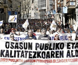 Imagen de archivo de una manifestación convocada por OPA Herri Plataformak.