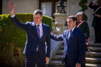 Pradales, con Sánchez en la reunión que mantuvieron en Ajuria Enea.