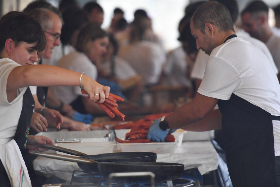 Noski, halako festa batean ezin da falta txistorrarik.