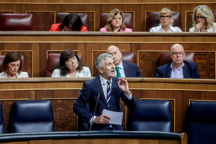 El ministro de Interior, Fernando Grande-Marlaska, durante la sesión de control en el Congreso, el miércoles.