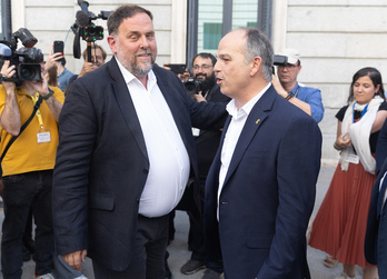 Oriol Junqueras y Jordi Turull en el Congreso español, tras quedar aprobada la Ley de Amnistía.