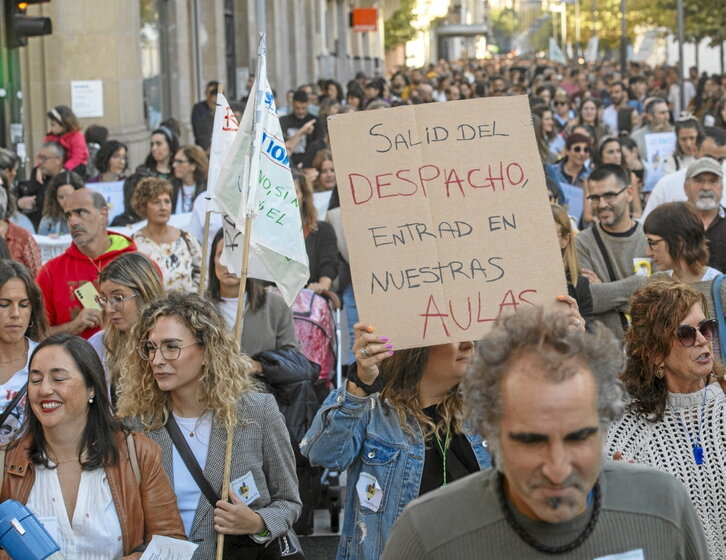 Joan den irailaren 26ko grebako mobilizazio bat, Iruñean.