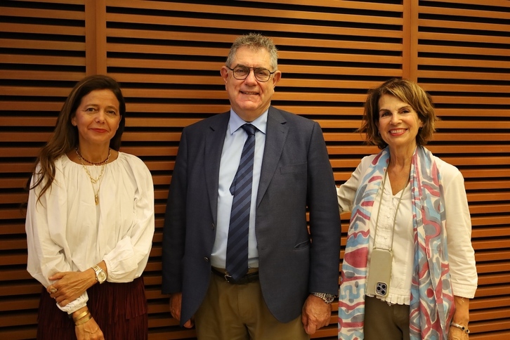 María Díaz Marsa, Manuel Martín Carrasco y Ana González-Pinto, responsables del congreso.