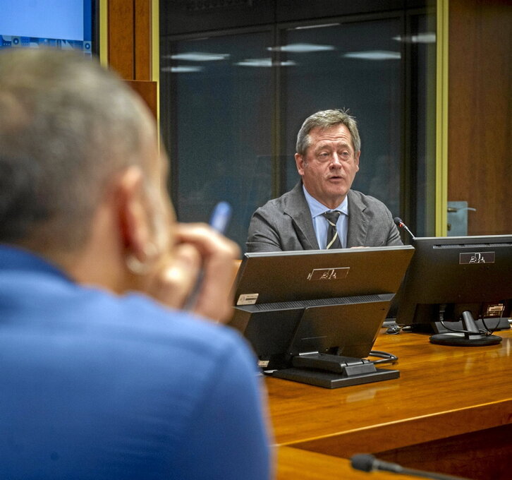 El consejero Zupiria, en una reciente comparecencia en el Parlamento.