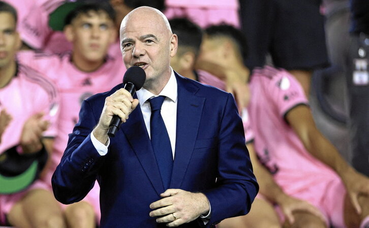 Gianni Infantino cedió ante las protestas por el patrocinio del último Mundial, pero no parece que vaya a hacerlo ahora.