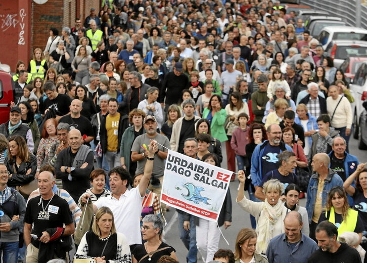 Larunbatean Gernikan egindako manifestazioa.