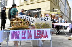 Comparecencia de los impulsores de las cenas solidarias, cuando en marzo de 2022 la iniciativa cumplió un año.