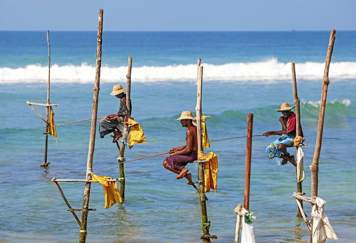 Arrantzale zangaluzeak, lanean. (Getty Images)