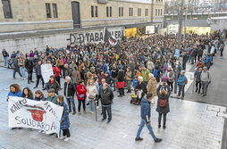 Manifestación celebrada en Donostia en apoyo al colectivo KAS.