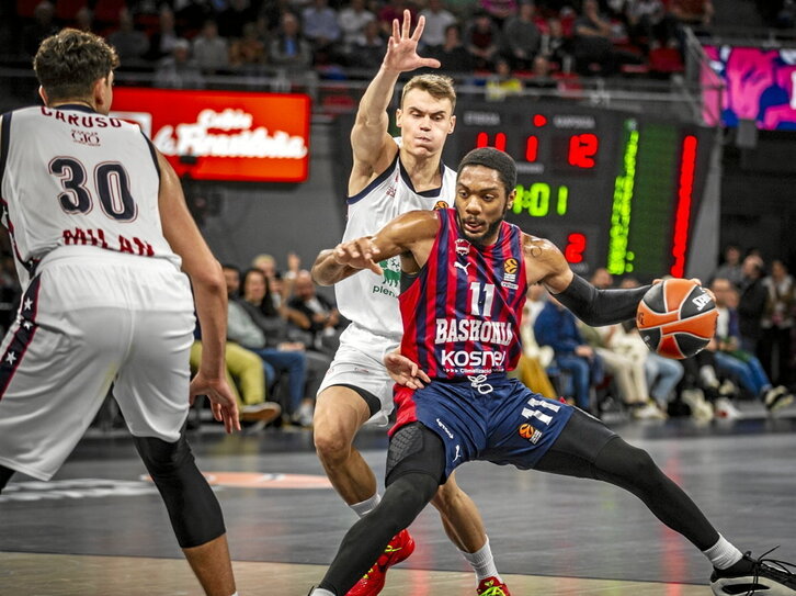 Trent Forrest volvió a cuajar un gran partido para que Baskonia volviera a ganar.