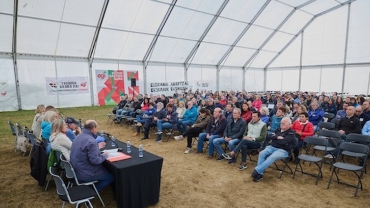 Asamblea Nacional celebrada en Foronda en el Alderdi Eguna del 29 de setiembre.