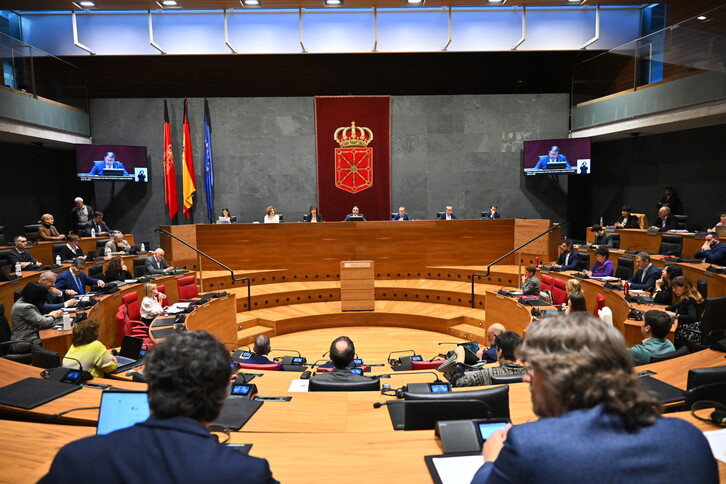 Apertura de la sesión parlamentaria de este jueves, en la que se ha modificado la Ley de Vivienda.