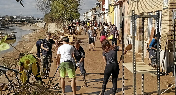 Imágenes de Picanya y Paiporta, en el extrarradio de la ciudad de Valencia y zona cero de la catástrofe.