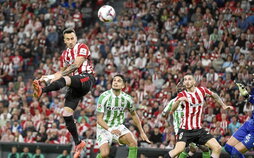 Con este bonito remate de cabeza, Berenguer logró el definitivo 1-1.