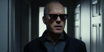 Michael Keaton dirige y protagoniza 'El método Knox'