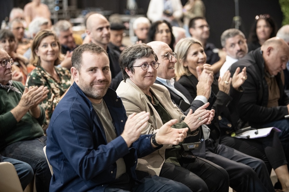 Les élus basques et représentants politiques corses se sont retrouvés au premier rang de l'inauguration de cette édition.