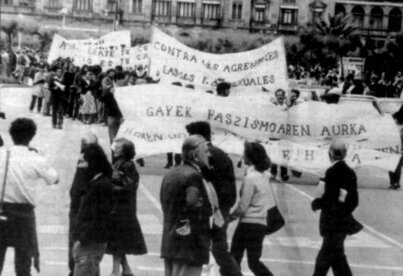 Crónica de ‘Egin’ sobre el acoso al colectivo LGTBI de Gipuzkoa en 1983.