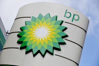 Sede en Londres de bp, compañía dedicada principalmente al petróleo y al gas natural.