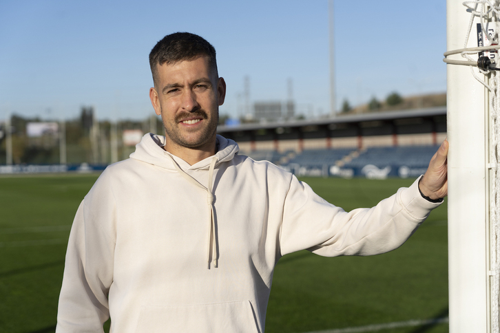 Aitor Fernández cumple su tercera campaña en Osasuna con muchas posibilidades de prorrogar su contrato.