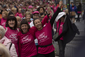 Marcha de Katxalin en Donostia para concienciar sobre el cáncer de mama