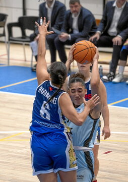 Niyah Becker «bailó» en la zona.