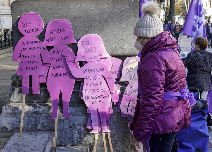 Lan munduko indarkeria matxista salatzeko mobilizazioa, artxiboko irudian.