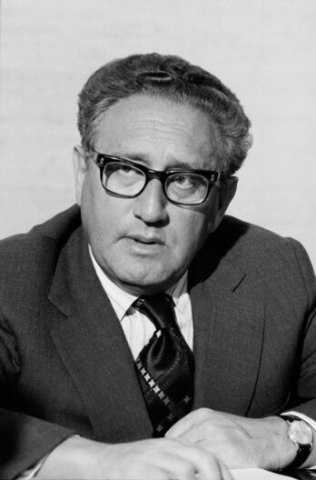 Henry Kissinger, AEBko Estatu idazkaria, aunitzen ustez operazioaren ideologoa izan zena.