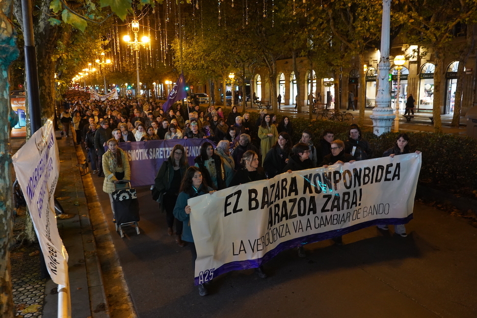 Donostiako manifestazioa, Askatasunaren Etorbidetik igarotzen ari zenean.