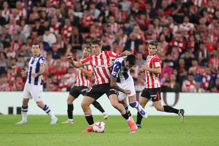 Mikel Jauregizar postula a la titularidad si Valverde opta por hacer rotaciones.