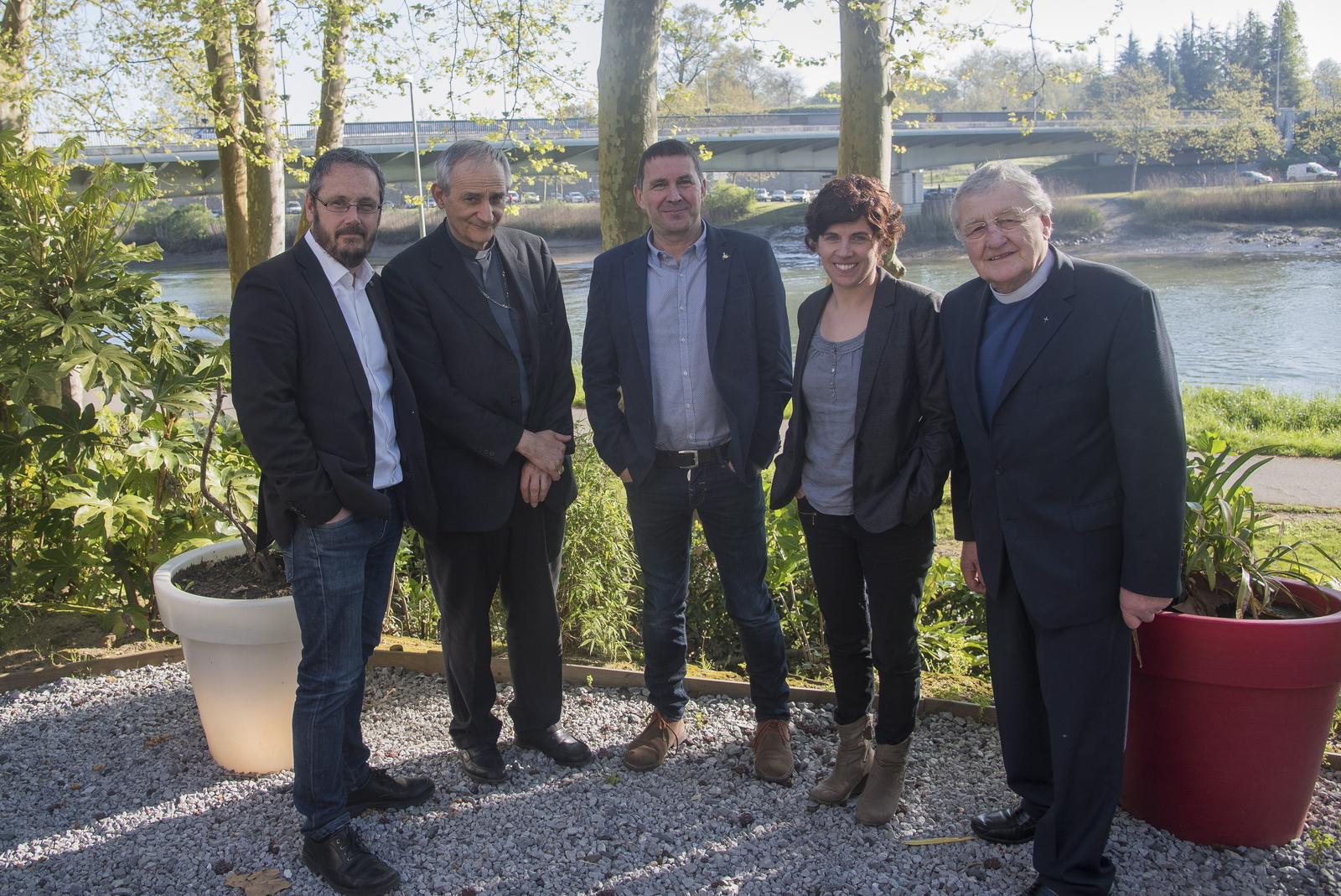 Harold Good y el representante del Vaticano, Matteo Zuppi, reunidos con los representantes de la izquierda abertzale Arnaldo Otegi, Anita Lopepe y Urko Aiartza. (Andoni CANELLADA/FOKU)