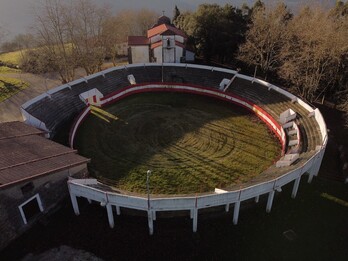 No habrá más corridas de toros en la plaza de toros de Karrantza.