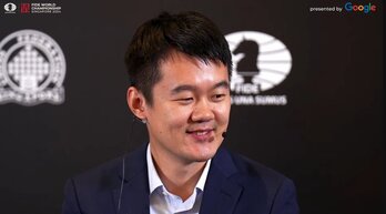 Ding Liren sonriente, después de su magistral duodécima partida.