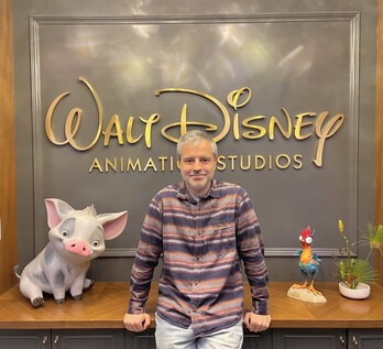 David Barrero, en el único sitio del estudio de Disney Animation donde les dejan hacer fotos públicas.