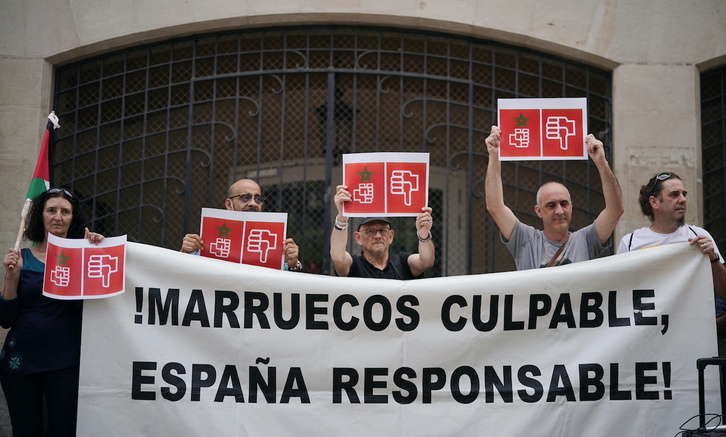 Concentración en Gasteiz contra el giro del Gobierno Sánchez sobre el Sahara en 2022, germen de la actual situación.