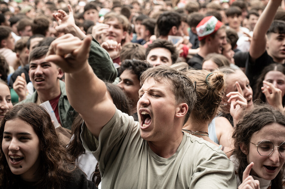 La 41e édition de la fête des ikastola a attiré la foule, dimanche 12 mai autour du lac de Saint-Pée.