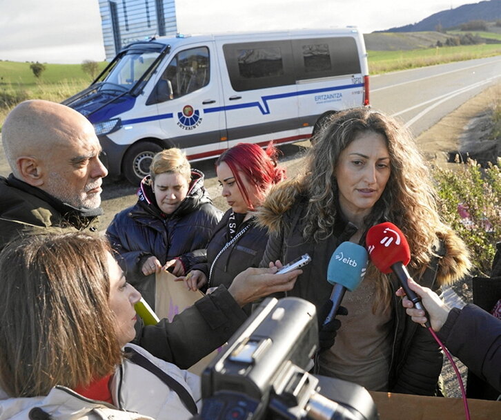 Familiares de las personas presas en Zaballa.