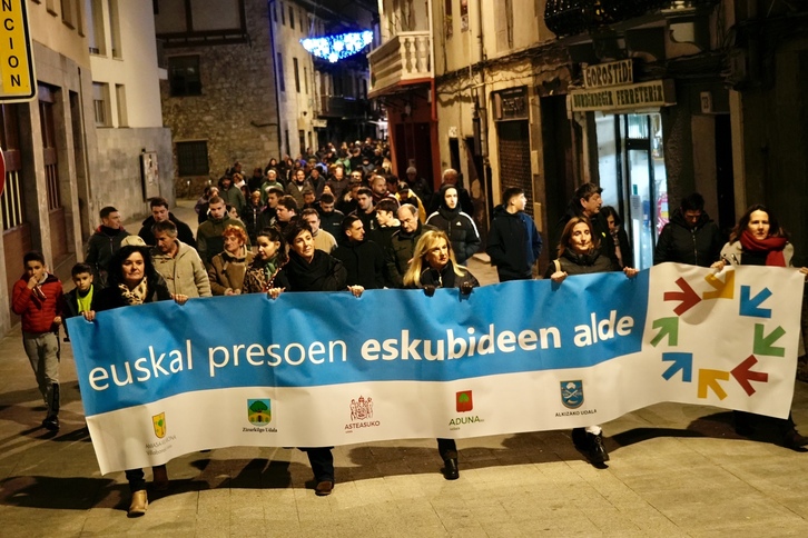 Manifestazioa, Amasa-Villabonako kaleetan.