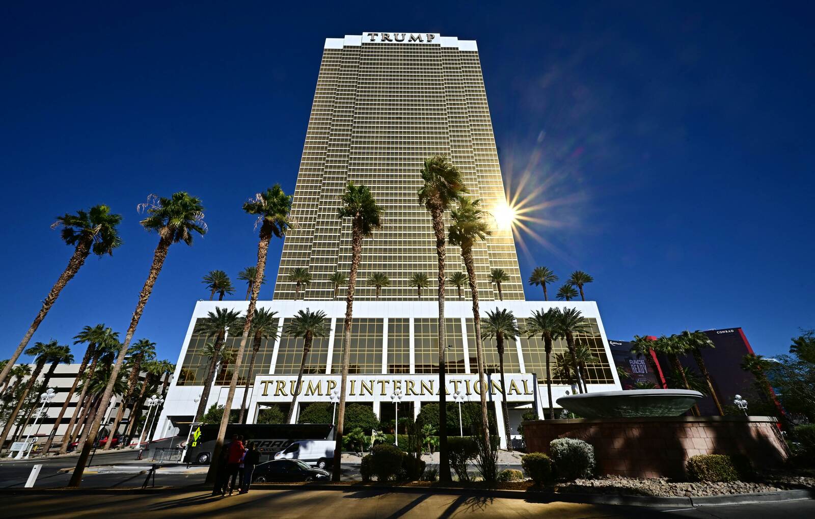 Imagen de archivo del Trump Hotel International de Las Vegas, donde ha tenido lugar la explosión. (Frederic J. BROWN/AFP)