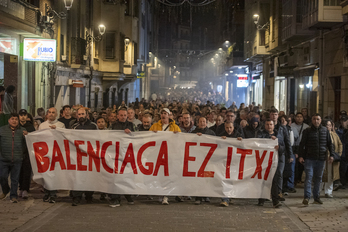 Manifestación en Zumaia contra el cierre de Astilleros Balenciaga.