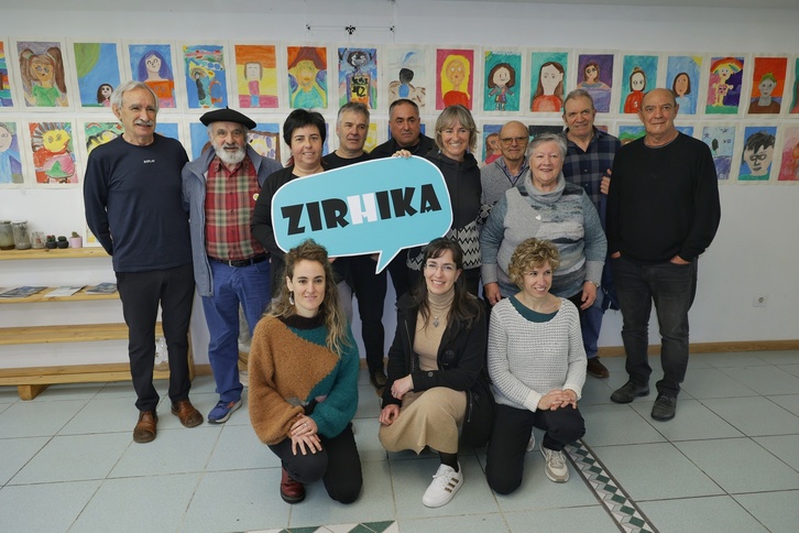 Zirhikakideak, Andoni Egaña eta Amaia Agirre bertsolariarekin, agerraldiaren ostean