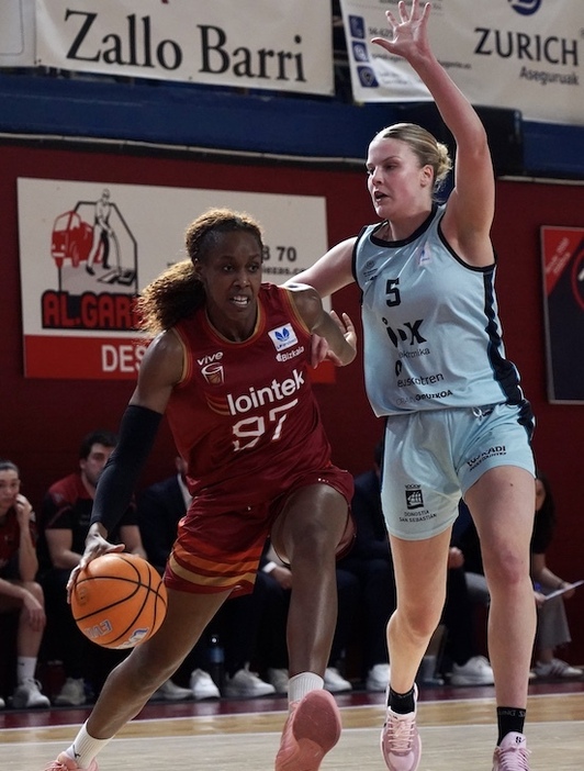 Mal día para dejar de fumar para IDK Euskotren y Lointek Gernika Bizkaia.