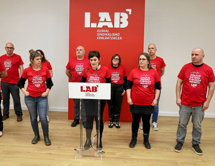 Comparecencia de Garbiñe Aranburu, ayer en Bilbo.