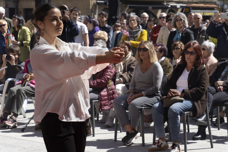 Xabier Galdeano gogoratzeko ekitaldia, Algortan.