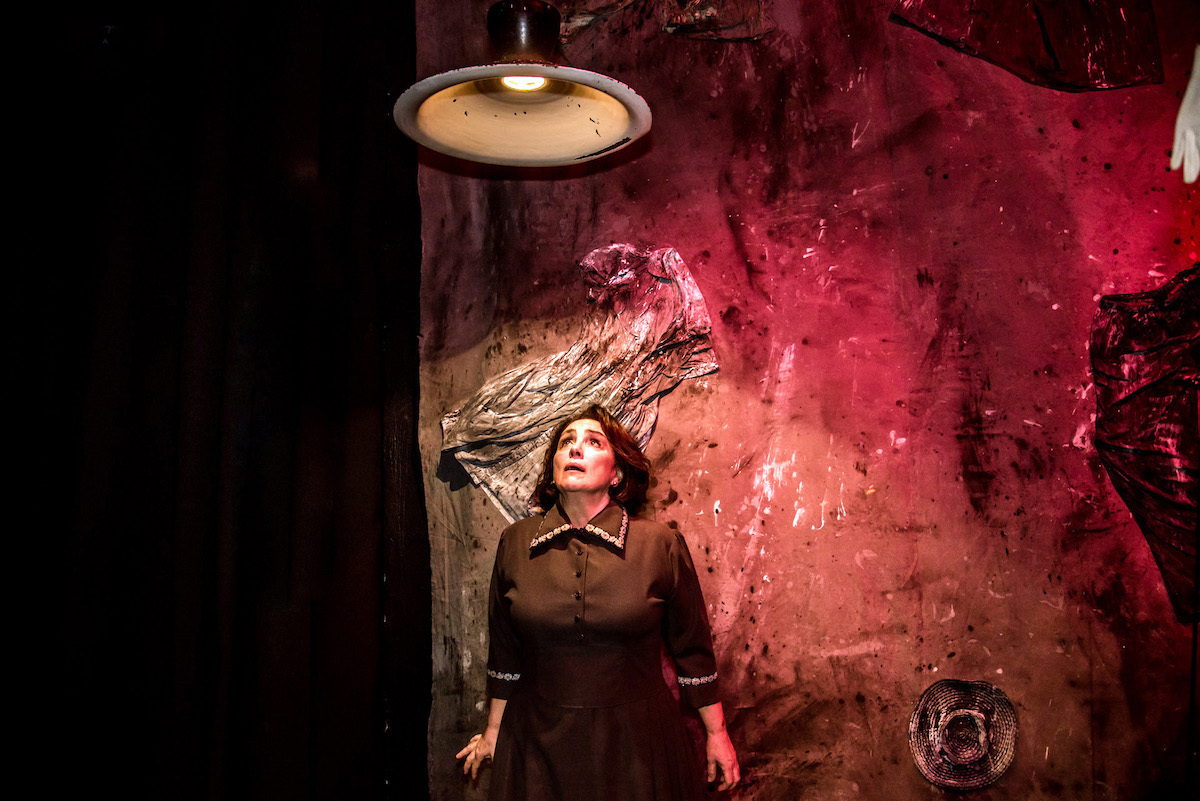 Anael Bazterrica en una escena de la obra.