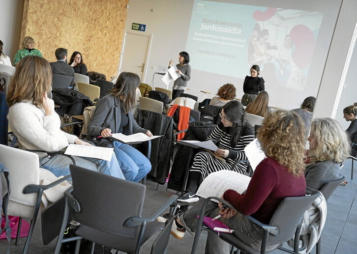 Mondragon Unibertsitateak ikastetxeen artean esperientziak partekatzeko egindako azken jardunaldia, Bilbon.