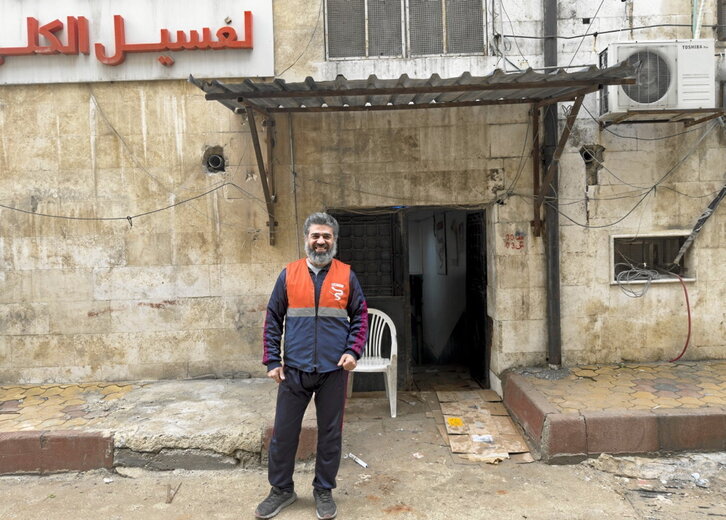 Taka Takekta medikuak Idlib hirian kristau bat baino ez dela geratzen onartzen du.