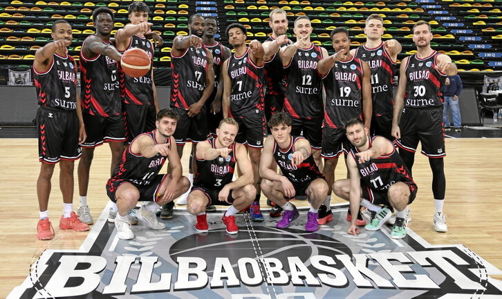 La plantilla de Surne Bilbao Basket, en el «Media Day» de ayer.